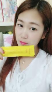 吃七月瓜的小姐姐视频在线观看,揭秘七月瓜小姐姐的诱人食光