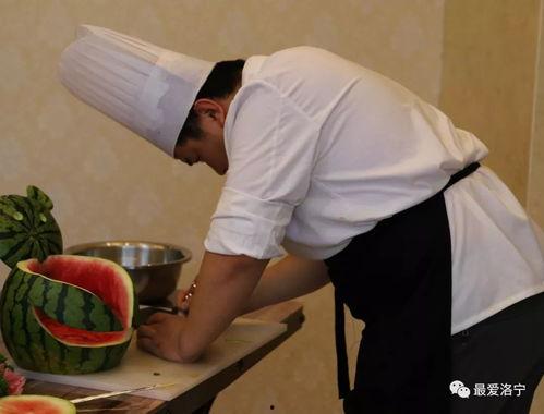 大厨吃瓜的视频,美食与娱乐的跨界碰撞