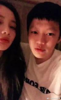 吃瓜情感博主是谁啊视频,揭秘其神秘身份与爆火背后的故事