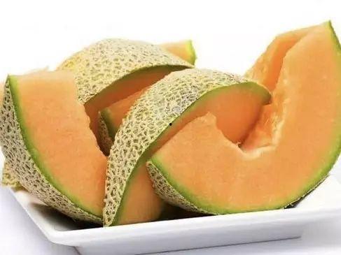 小螃蟹吃哈密瓜视频教程,小螃蟹教你轻松学会哈密瓜美味烹饪技巧